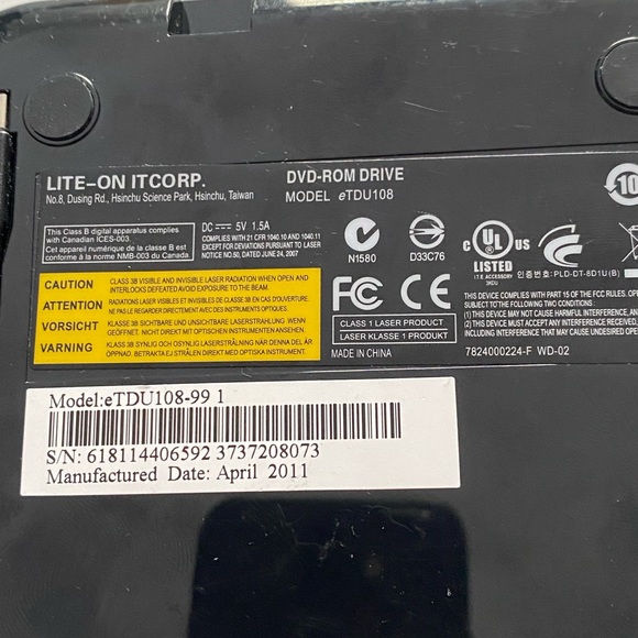 LITE-ON Black USB 2.0 Interface External DVD Drive - Model eTDU108 W/ Cord - Picture 5 of 10